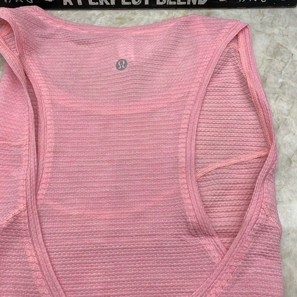 Lululemon Stronger as One Muscle Tank - Picture 5 of 14